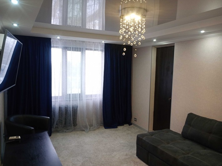 Сдается 2х ком. квартира в районе ост. Керченская. - фото 1