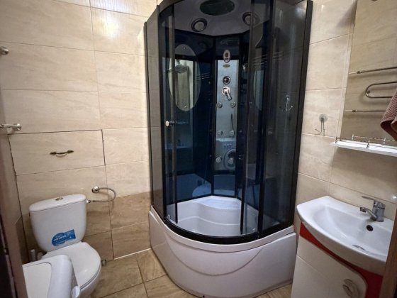 Классная двушка по Гагарина,98 кв-л.Любой срок.Заселим сразу. Кривий Ріг