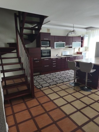 Оренда  великої квартири - фото 1