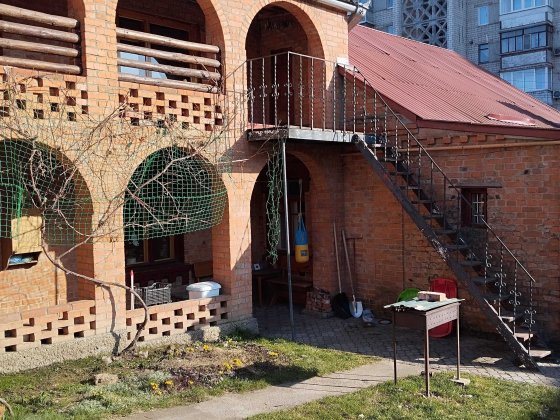 Продам великий будинок на Словянці Вінниця