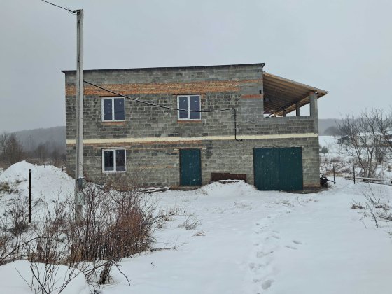 Продам приватний будинок Львів