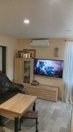 Продам Уютный дом у Днепра | Тихий район | Заходи и живи - фото 1