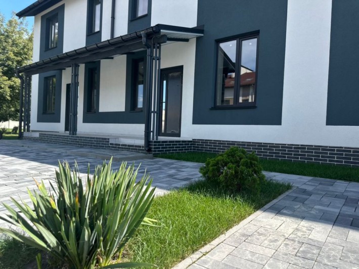 Продаж таунхаусу в Києві - фото 1