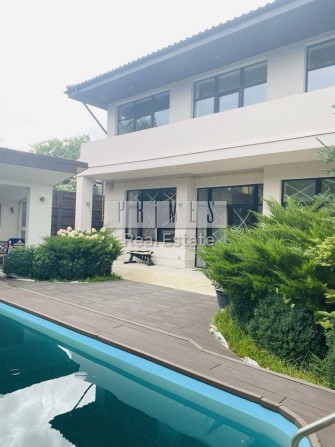 Продаж будинку 240 м2 Київ Русанівські сади 24-Садова - фото 1