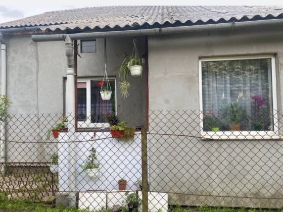 Продам частну приватного будинку Рясне 1, всі комунікації, меблі. Львів