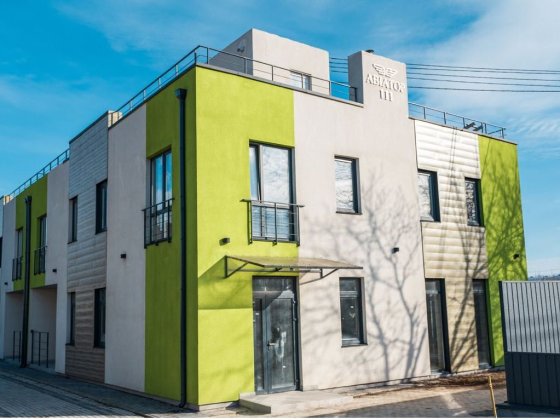 Двоповерховий таунхаус з власною терасою на даху! Киев