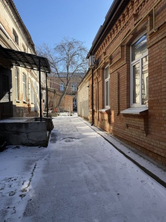 Продаж Частини будинку в центрі міста - фото 1