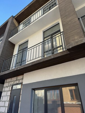 Продається котедж вул Окружнв - фото 1