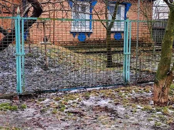 Здається в оренду  частина будинку на Лелеківці