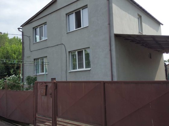 Продається будинок у Заводському районі, тихому і мальовничому місці Запоріжжя