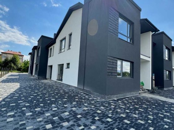 Продаж котеджу Білогорща Львів