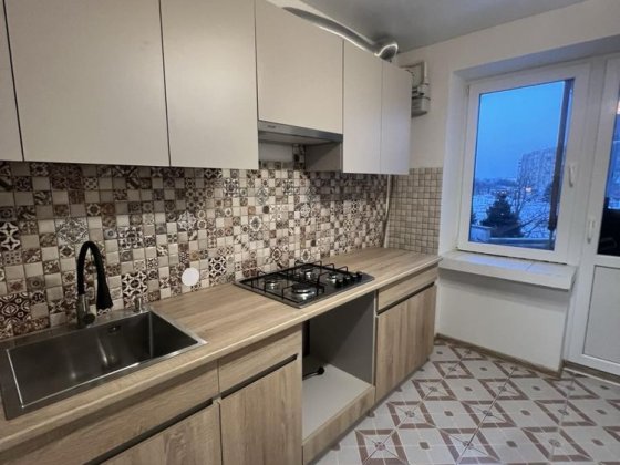 3-х кімнатна квартира в центрі міста. Після ремонту. Луцк