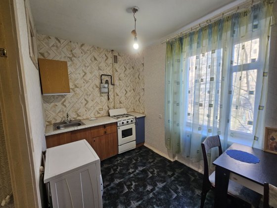 Оренда 1к на Вечірньому Кривой Рог