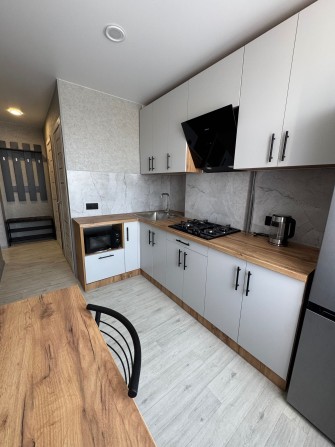 Оренда 2-х кімнатної квартири в центрі Ювілейної - фото 1