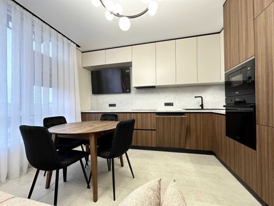 Перша Здача! Велика 2 км квартира на березі ОЗЕРА, ЖК Манхеттен Ивано-Франковск