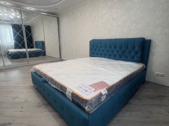 Здам 2к квартиру на Озерній Хмельницкий