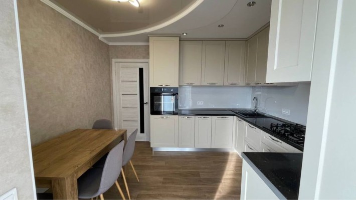 Оренда 2к | Виставка | ЖК «Щасливий» | Новобудова | Меблі та техніка - фото 1