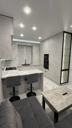 Оренда 1-ї квартири в новобудові, ЖК Премʼєр. Перше поселення! - фото 1