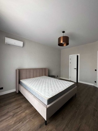 Оренда студійного планування квартири на Івасюка - фото 1