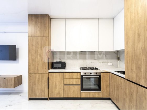 Оренда 1к+кухня студія Ивано-Франковск