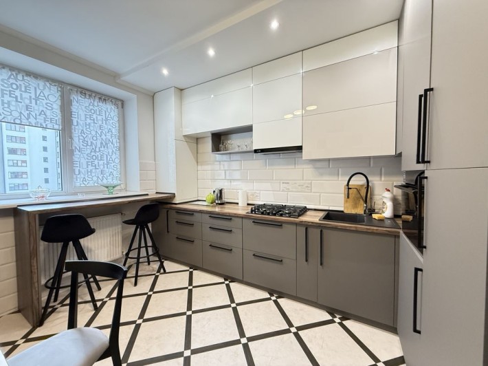 Оренда 2 кімнатної квартири в центрі м Івано-Франківськ - фото 1