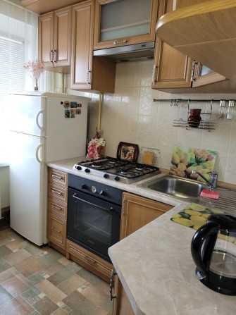 Оренда 1 км.кв.Центр вул.Пулюя,автон. опален,все необхідне,тільки 1 ос - фото 1