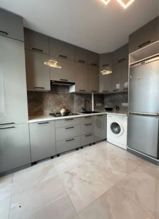 Оренда 2-кімнатної квартира в центрі Перша Здача - фото 1