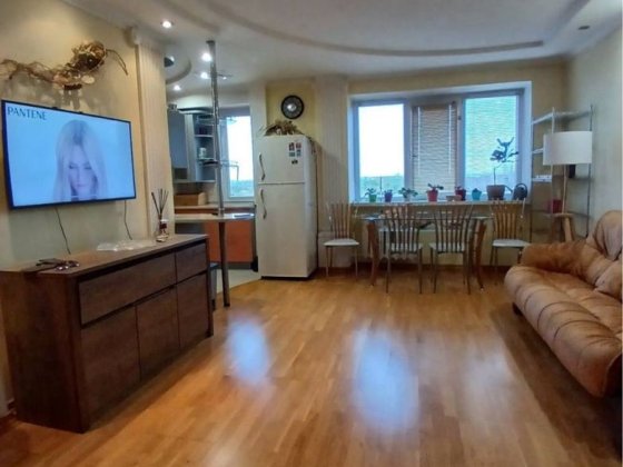 Довготривлаа оренда 2К в центрі Луцк