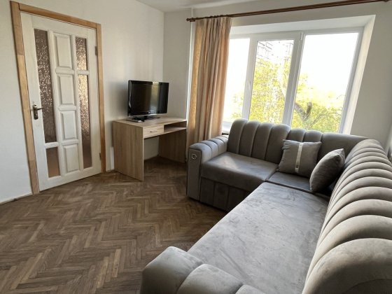 3даю 3к кв. по вул.Карпатська поруч Нафти і Газу. Ивано-Франковск