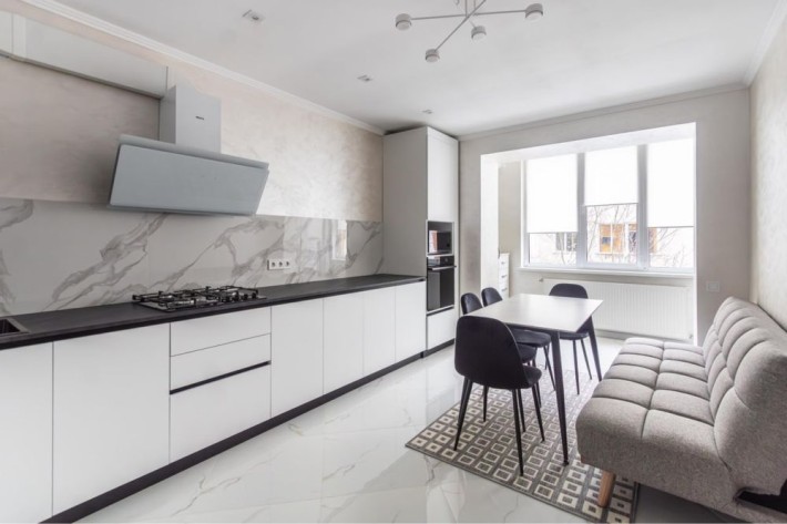 Оренда  1к  квартири, перша здача у центрі міста вул.Незалежності 115а - фото 1