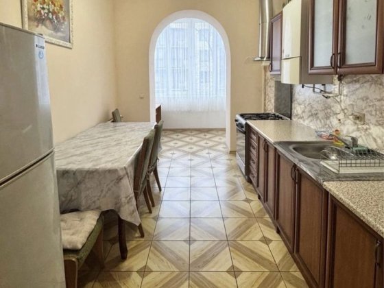 Центр міста.Покращен.плануван.з автонм.опаленням. Ивано-Франковск