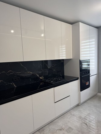 Оренда 1-к.квартири по вулиці  Національної Гвардії (Паркове містечко) - фото 1