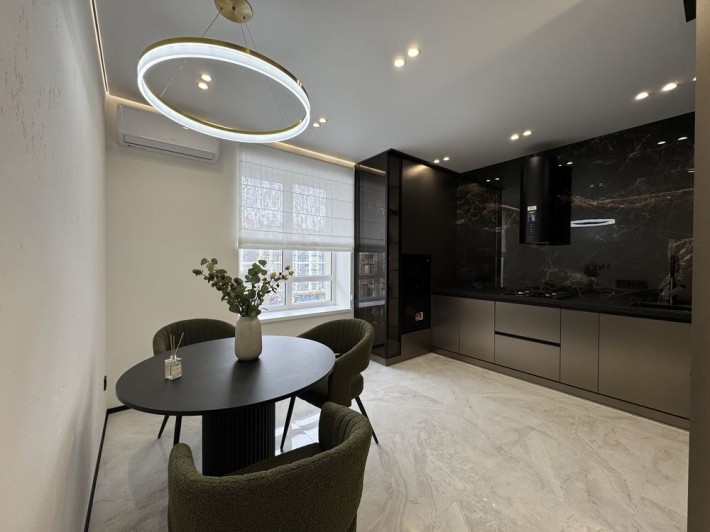 Здам в оренду простору однокімнатну квартиру на березі озера - фото 1