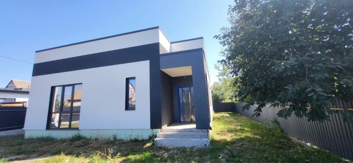 Продаж просторого будинку від забудовника! - фото 1