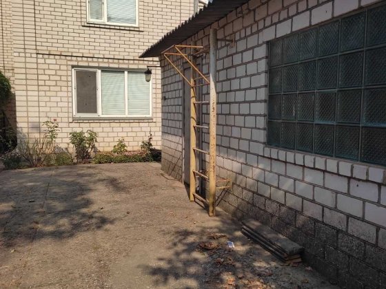 Продаю дом в центре Корабельного района