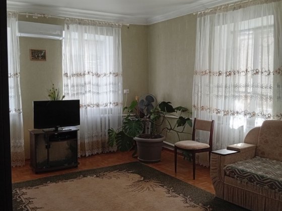 Продаю  ухоженный дом пр. Богоявленский