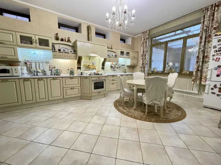 Продам шикарный 2х этажный дом для семейной жизни Гагарина! - фото 1