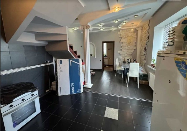 Продаж будинку 73м, р-н Центрального ринку. - фото 1