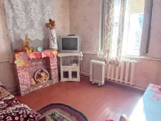 Продам частину будинку в Соляних, 2 кімнати, зупинка Гвардійська