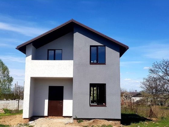 Новый двухэтажный дом в черте города. Старые Кодаки (Сажевка) Дніпро