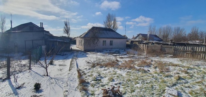 Дом на участке 8 соток по цене однокомнатной квартиры - фото 1