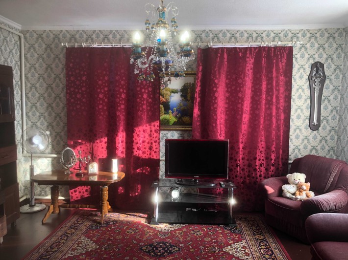 Отдельная часть дома со своим двором и своим заездом на Одесской. - фото 1