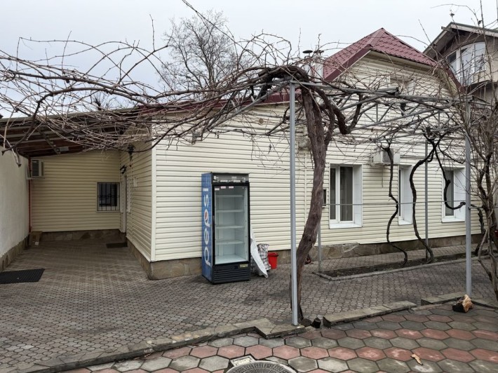 Фасадный дом по улице Щорса Черемушки - фото 1