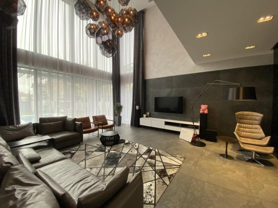 Новый, шикарный дом в Совиньоне Одесса