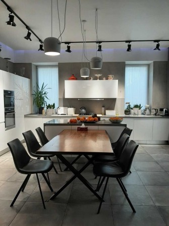 Новый стильный дом с бассейном Совиньон - фото 1