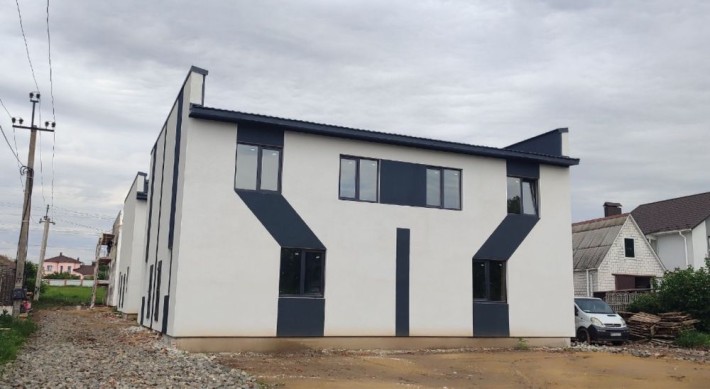 Таун по ціні квартири - фото 1