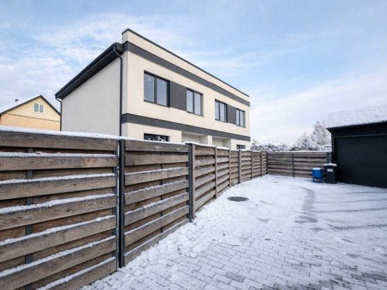 Продаж дуплекса 120 м² з терасою у Софіївській Борщагівці Софіївська Борщагівка