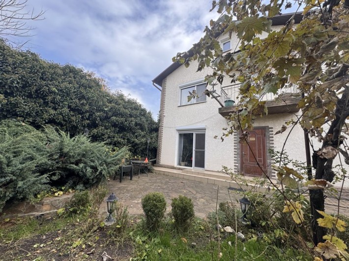 Добротный дом. Черемушки. 9 сот земли. С ремонтом - фото 1