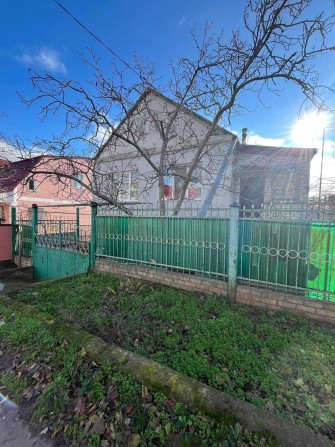 Продам добротний будинок поблизу річки - фото 1