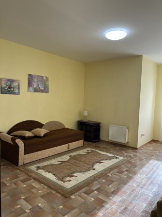 ОРЕНДА! Однокімнатна квартира на  вул.Зацепи - фото 1